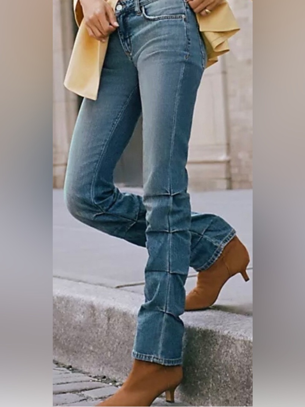 Pilcro Women’s Low-Rise Ruched Boot Jeans Size 28